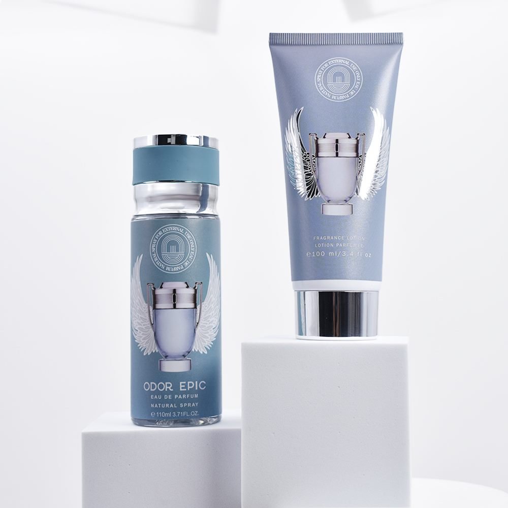 Light blue fragrance body mist product style